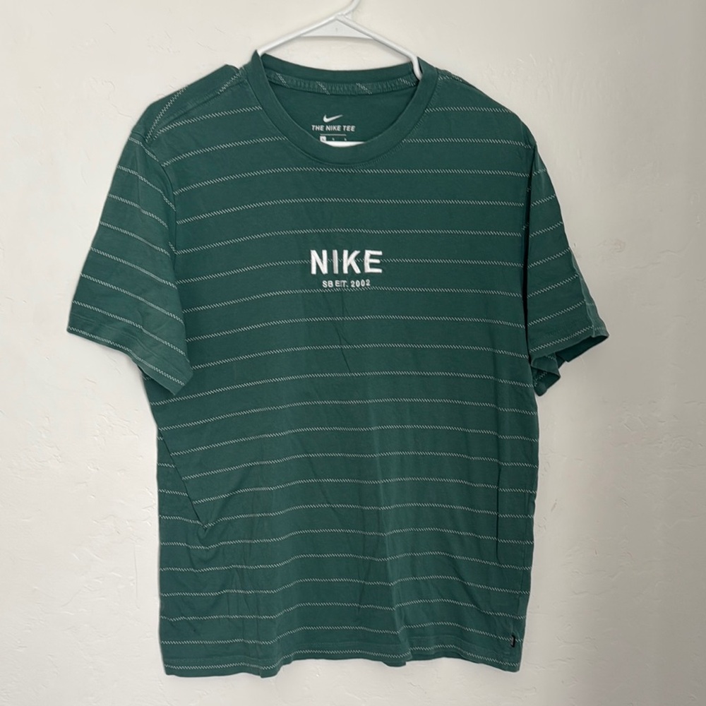 Nike Green Short Sleeve Tee with Stripes